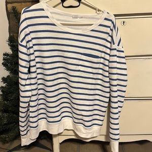 GAP striped crew neck